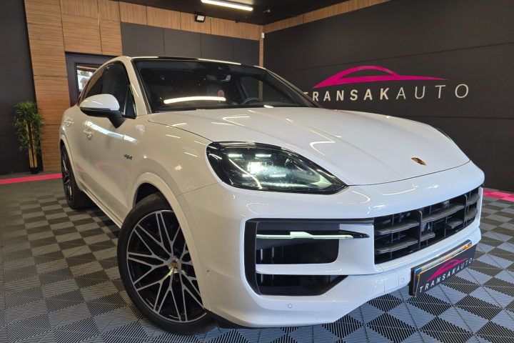 PORSCHE CAYENNE COUPE